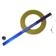 Sprocket alignment tool